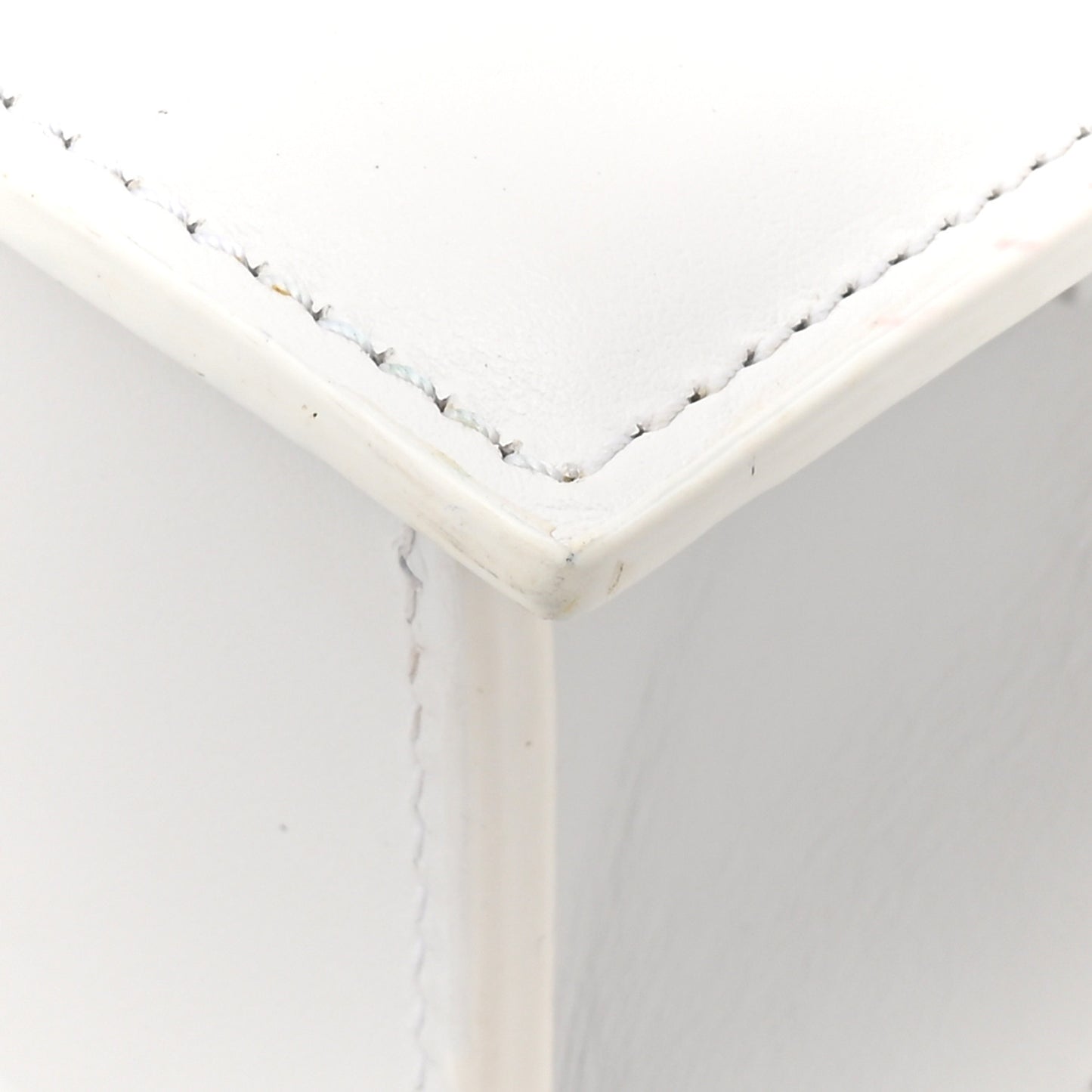 Smooth Calfskin Le Chiquito Noeud White