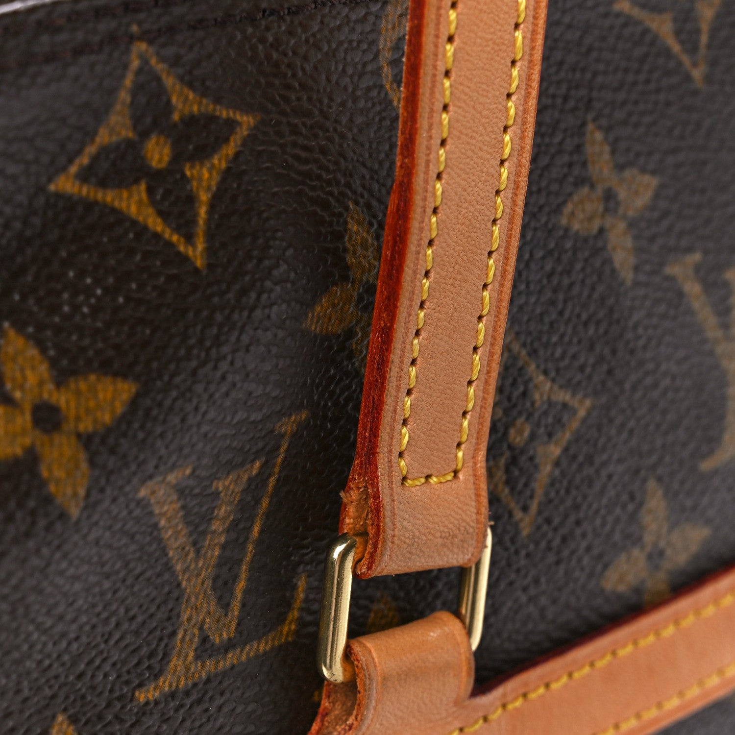Louis Vuitton Monogram Sac Coussin GM 12 of 13