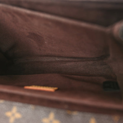 Louis Vuitton Monogram Pochette Metis 5 of 14