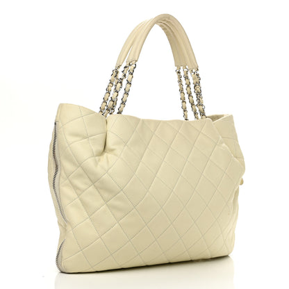 Chanel Caviar Quilted Expandable Zip Shoulder Bag White 3 of 16
