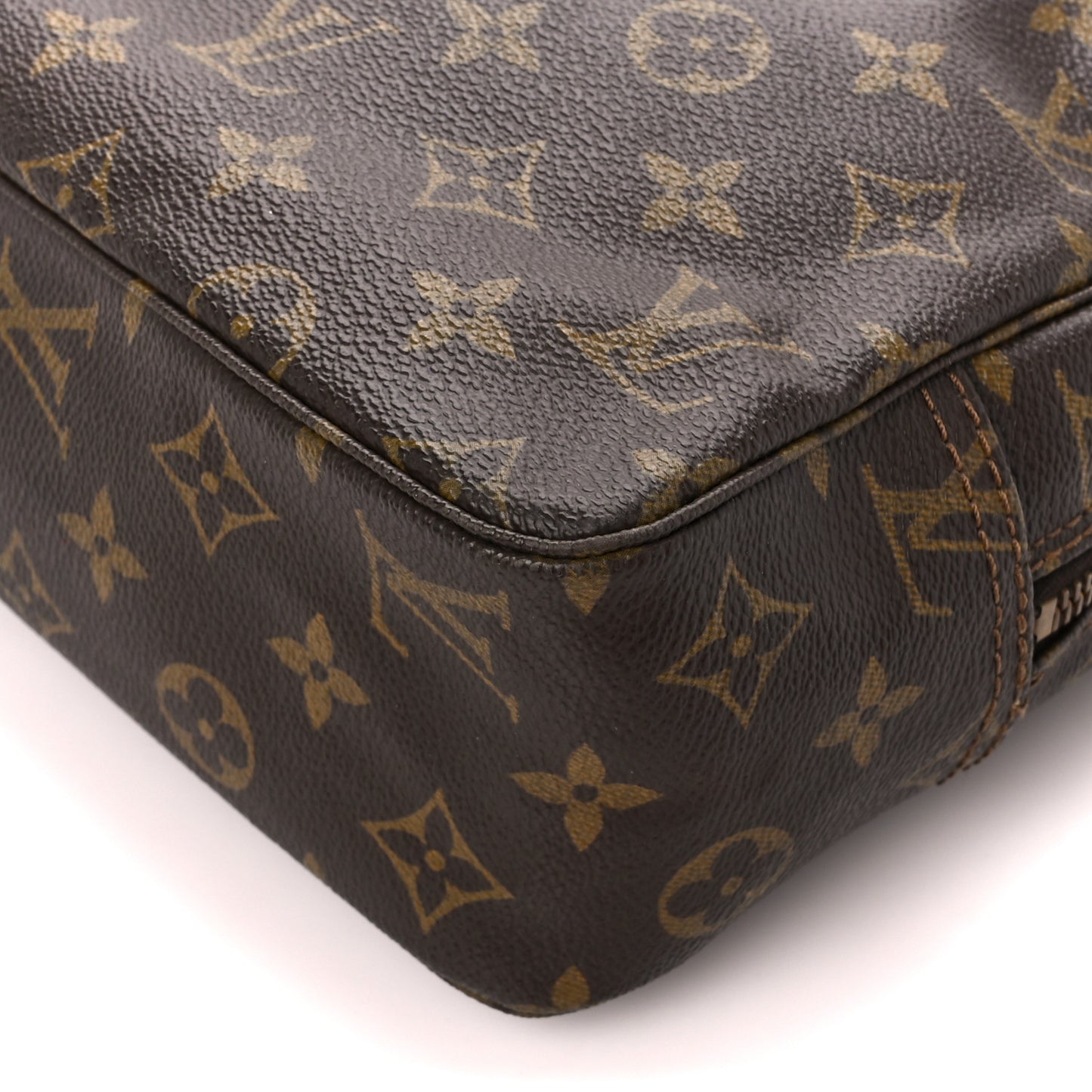 Monogram Trousse Toilette 28