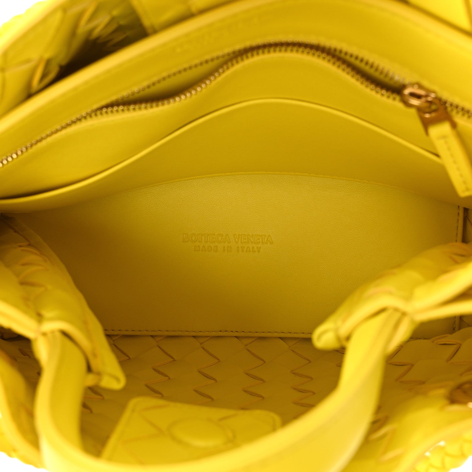 Bottega Veneta Nappa Intrecciato Small Andiamo Shoulder Bag Sulfur 5 of 9