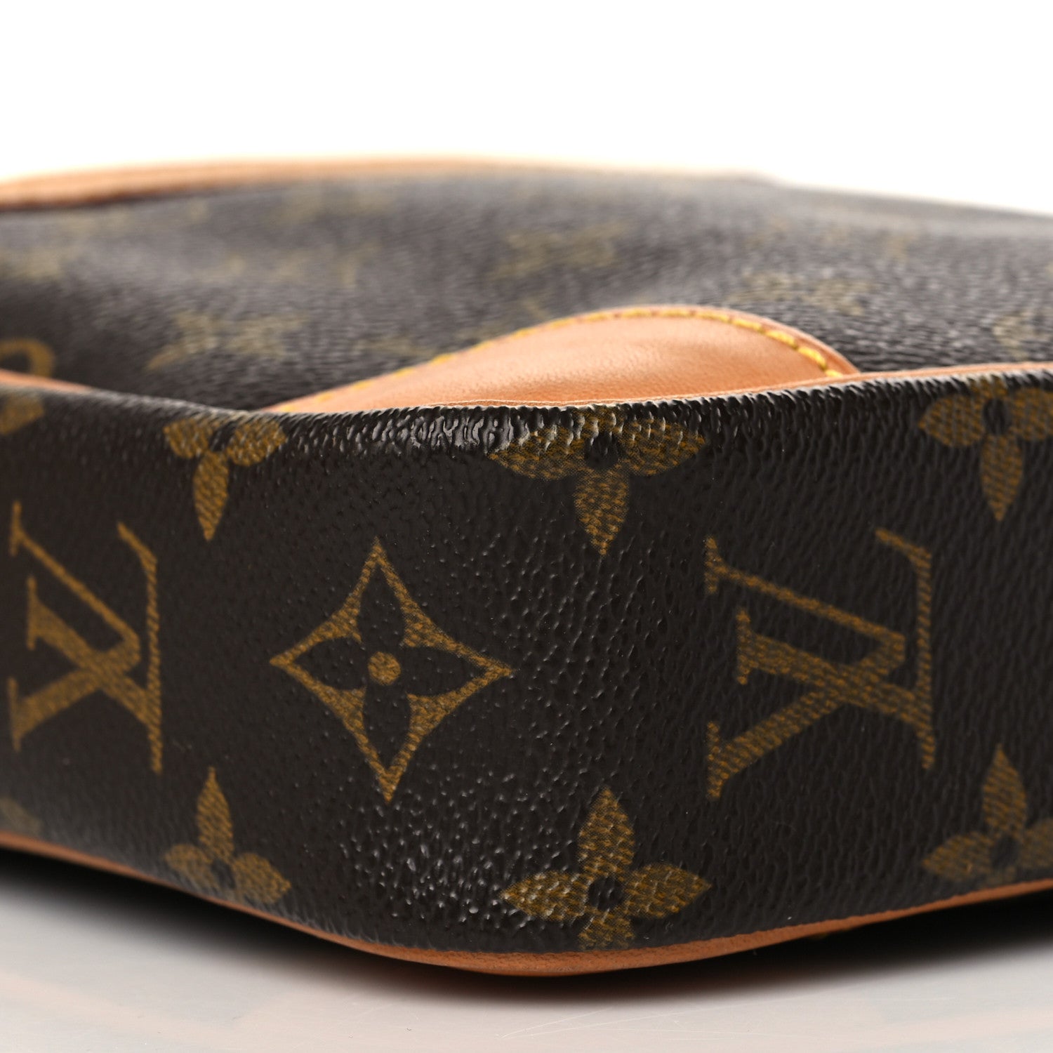 Louis Vuitton Monogram Danube 21 9 of 10
