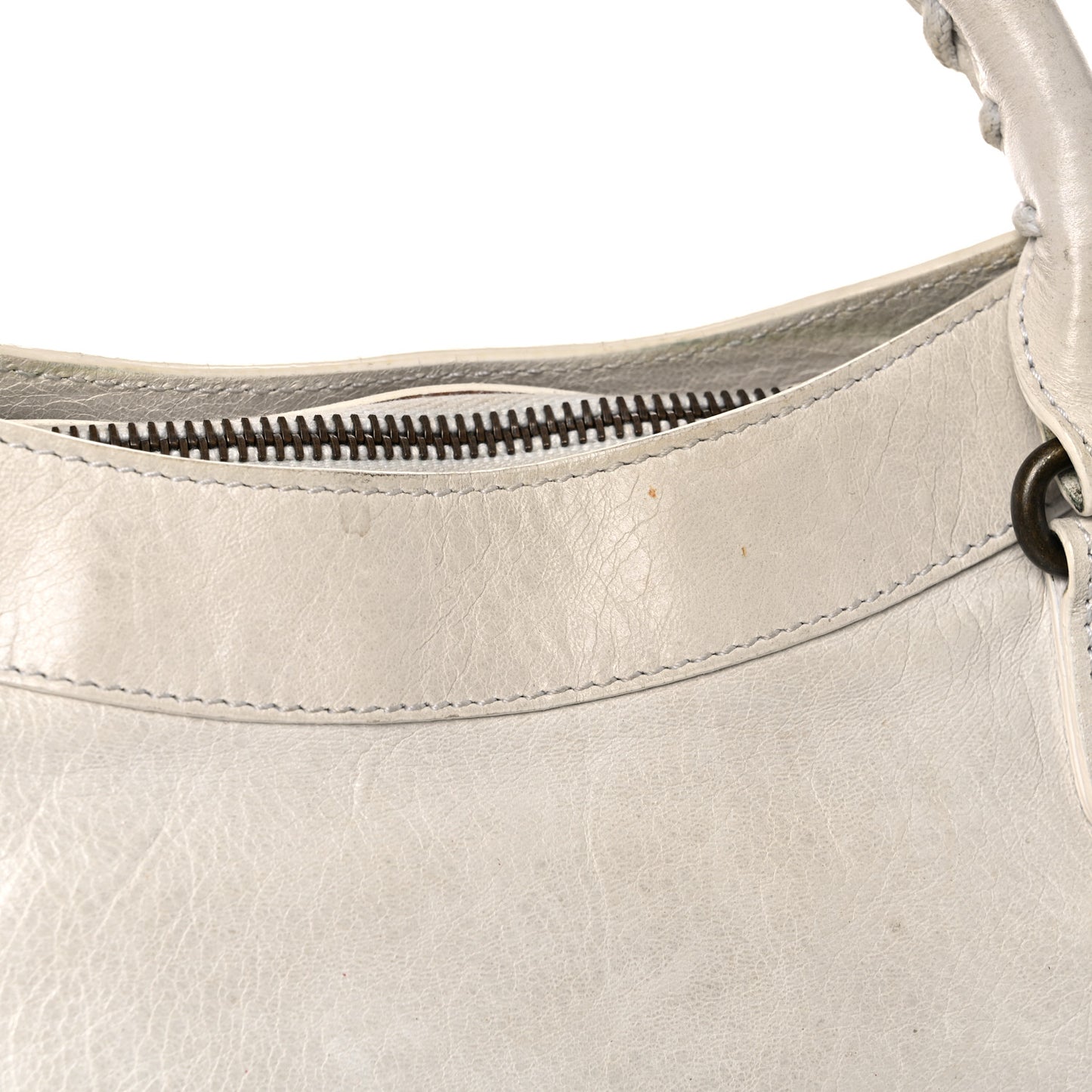 Chevre Classic Hardware First White