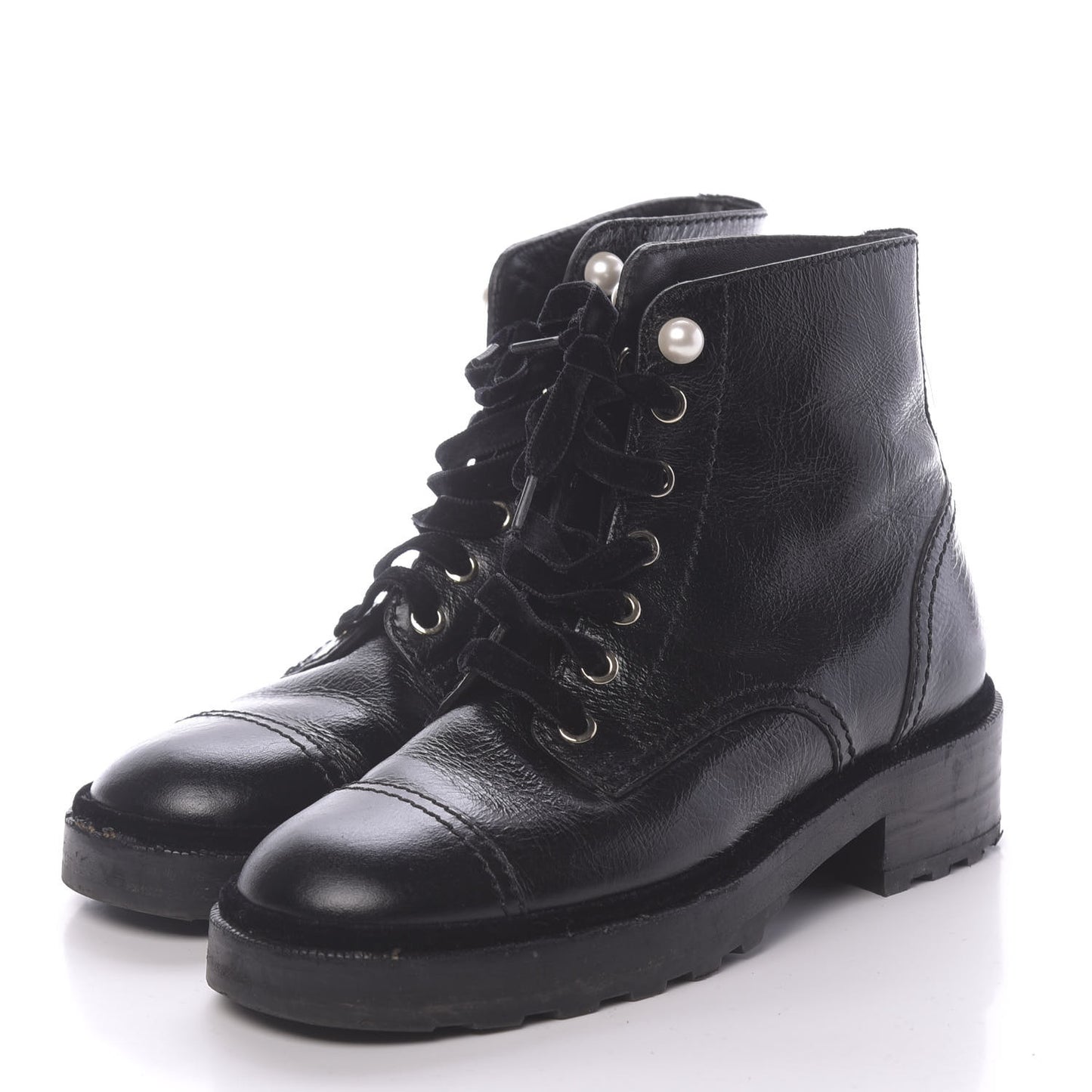 Calfskin Velvet Pearl Combat Short Boots 37 Black