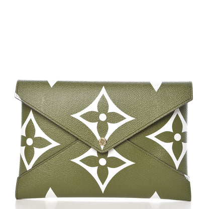 Louis Vuitton Monogram Giant Kirigami Pochette Set 3 of 12