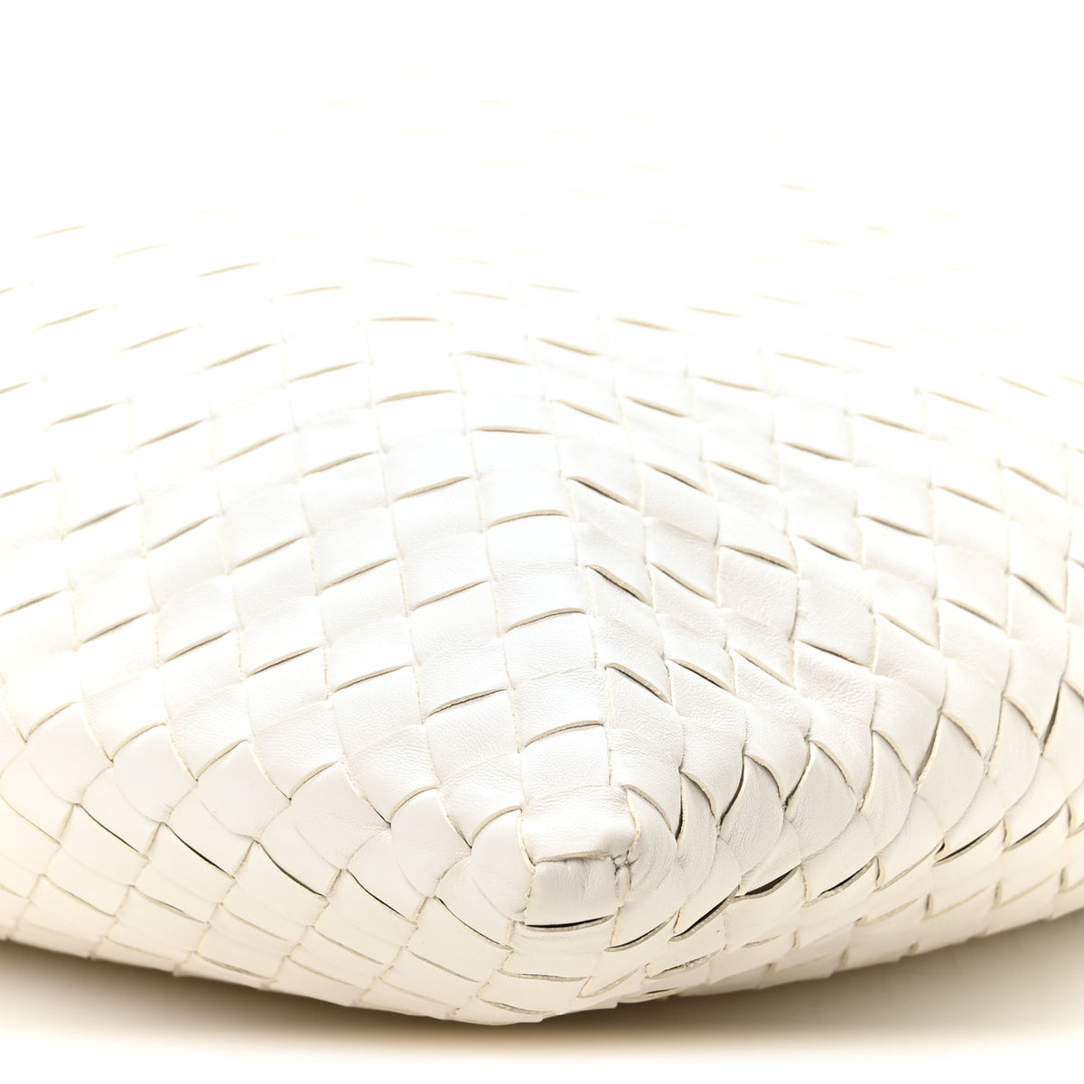 Calfskin Intrecciato Large Hop White
