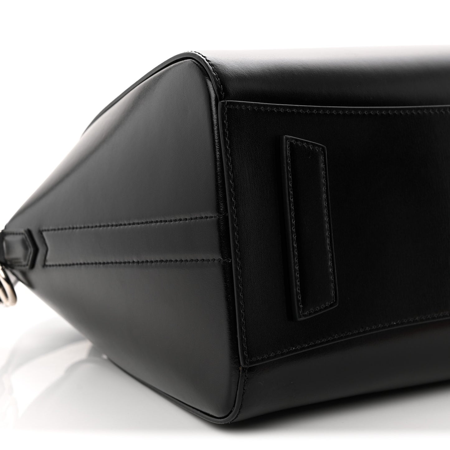 Shiny Lord Calfskin Small Antigona Black