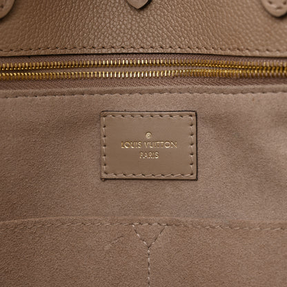 Louis Vuitton Empreinte Monogram Giant Onthego MM Tourterelle 6 of 21