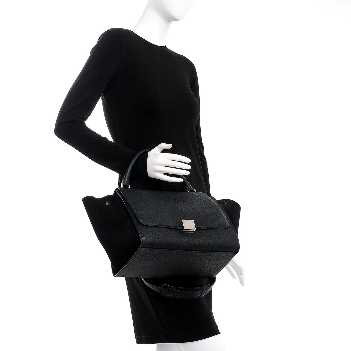 Drummed Calfskin Suede Medium Trapeze Black