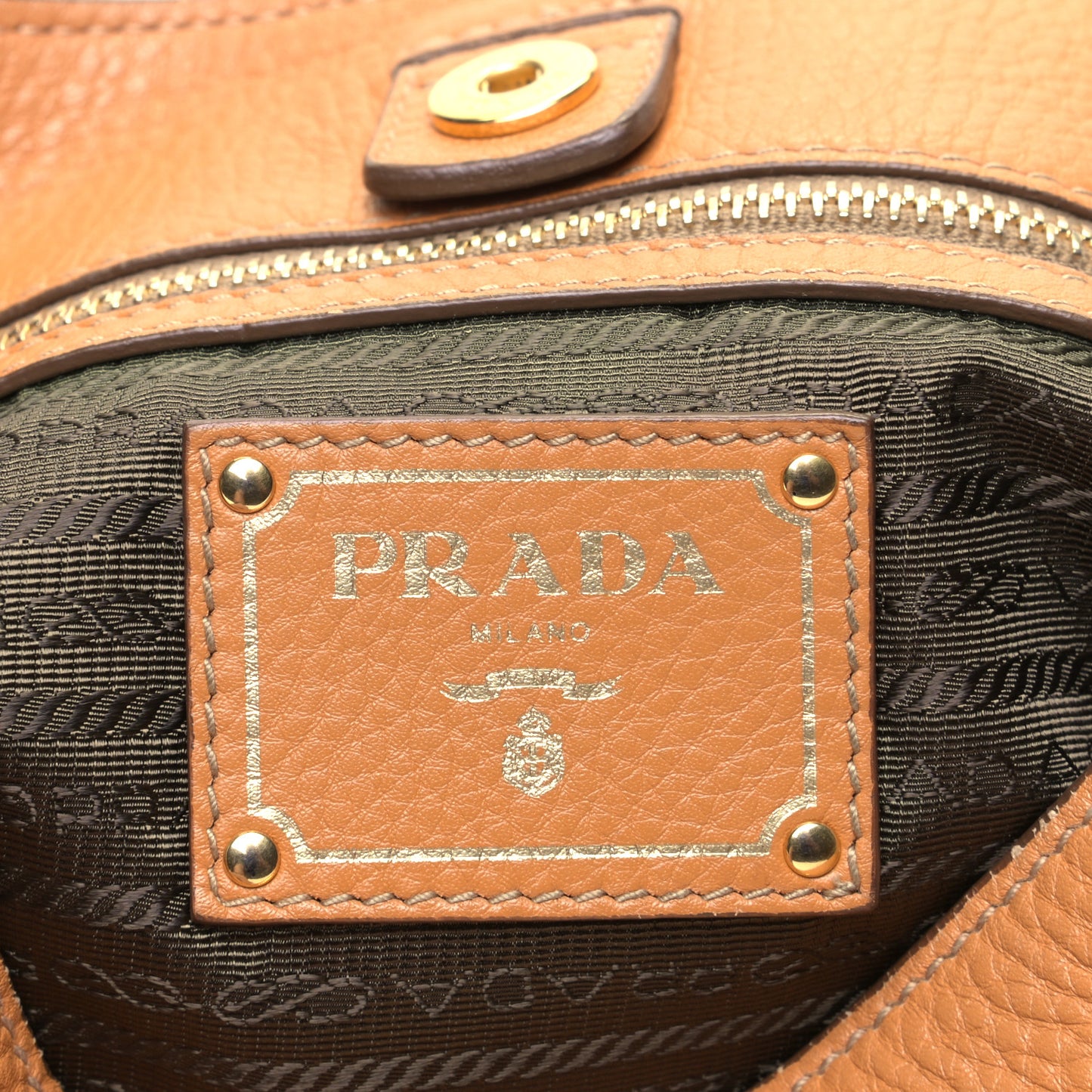 Vitello Daino Side Pocket Hobo Caramel