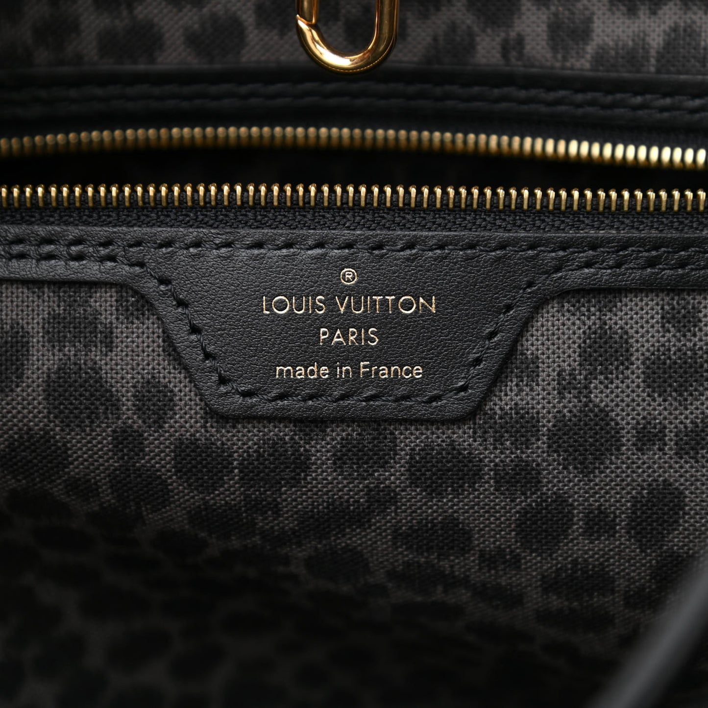 Monogram Giant Wild At Heart Neverfull MM Black