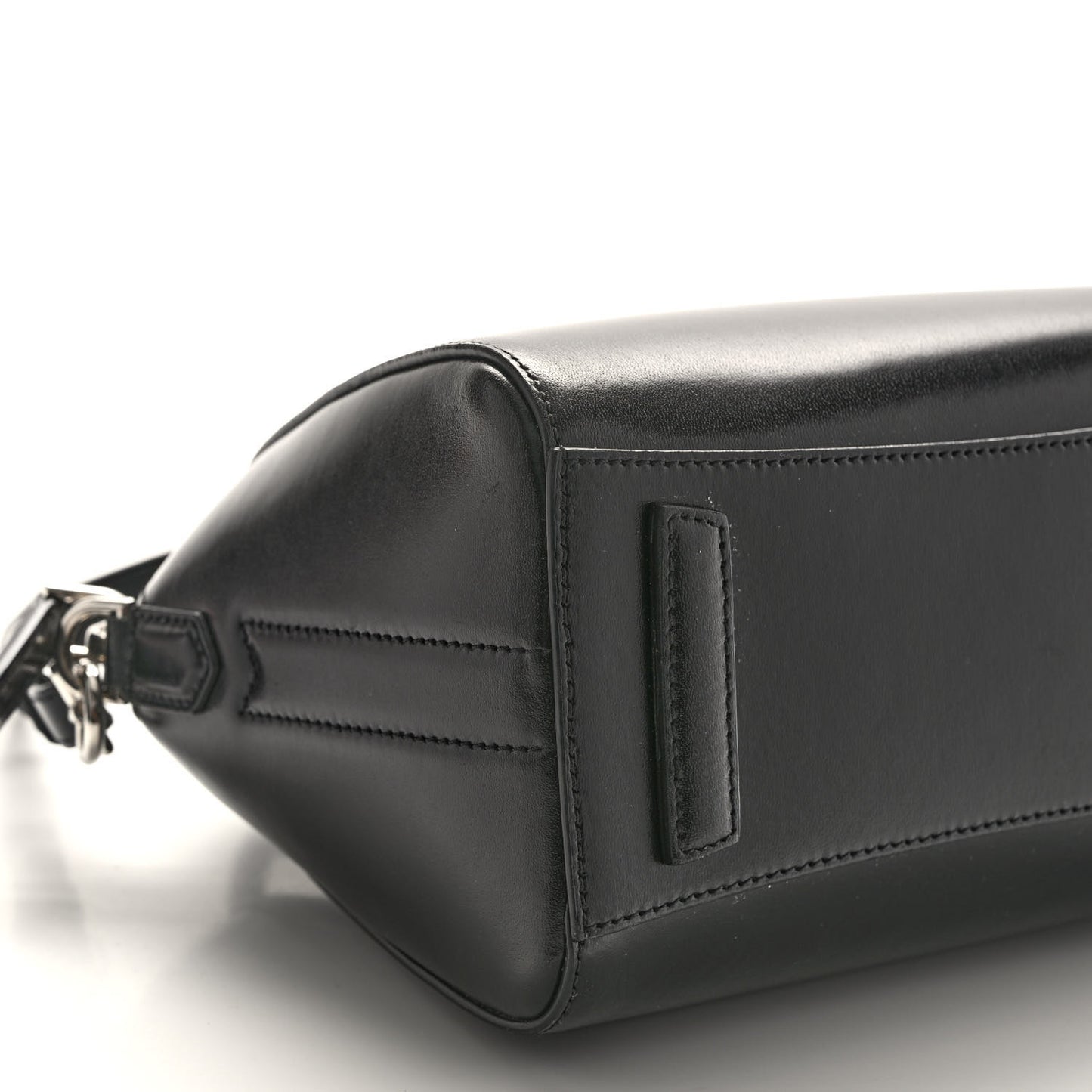 Shiny Lord Calfskin Mini Antigona Black