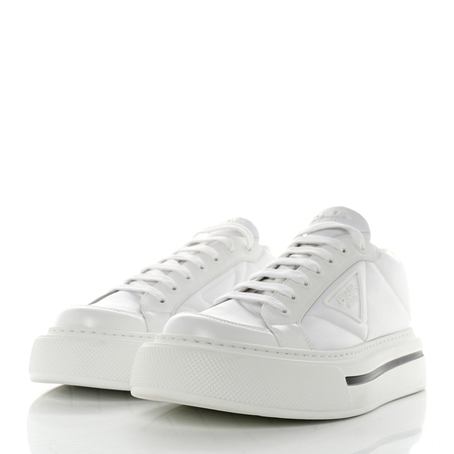 Re-Nylon Spazzolato Rubber Triangle Logo Macro Quilted Mens 35mm Platform Sneakers 10 White