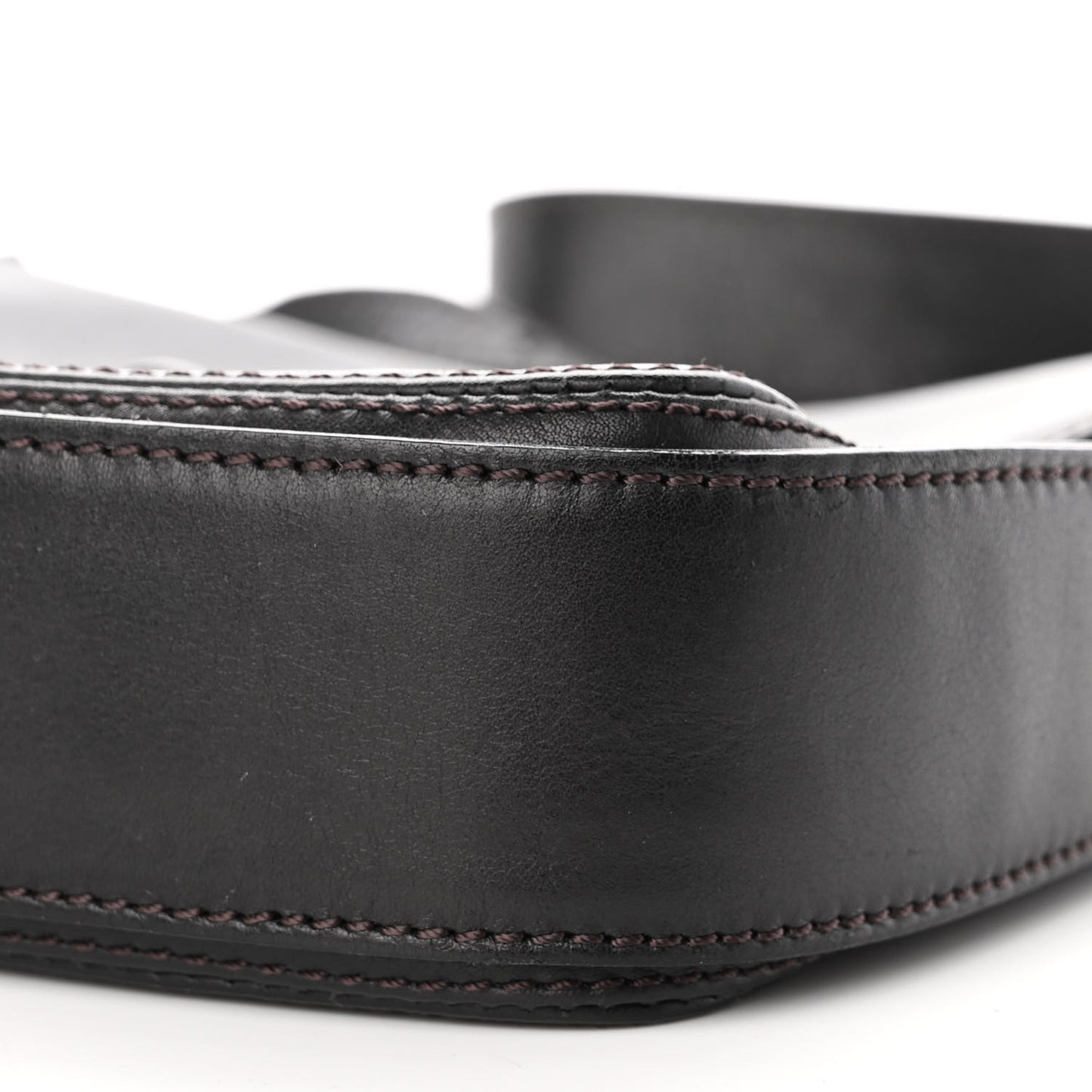 Calfskin Small Messenger So Black