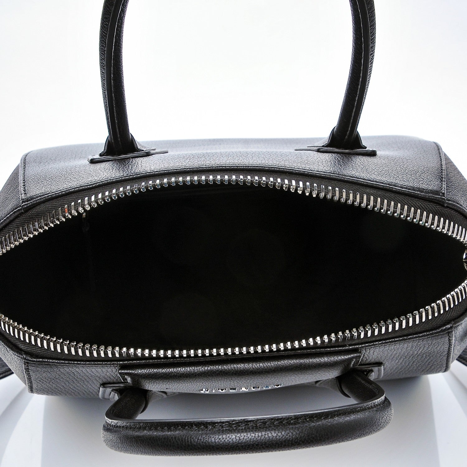 Givenchy Sugar Goatskin Small Antigona Black 5 of 8