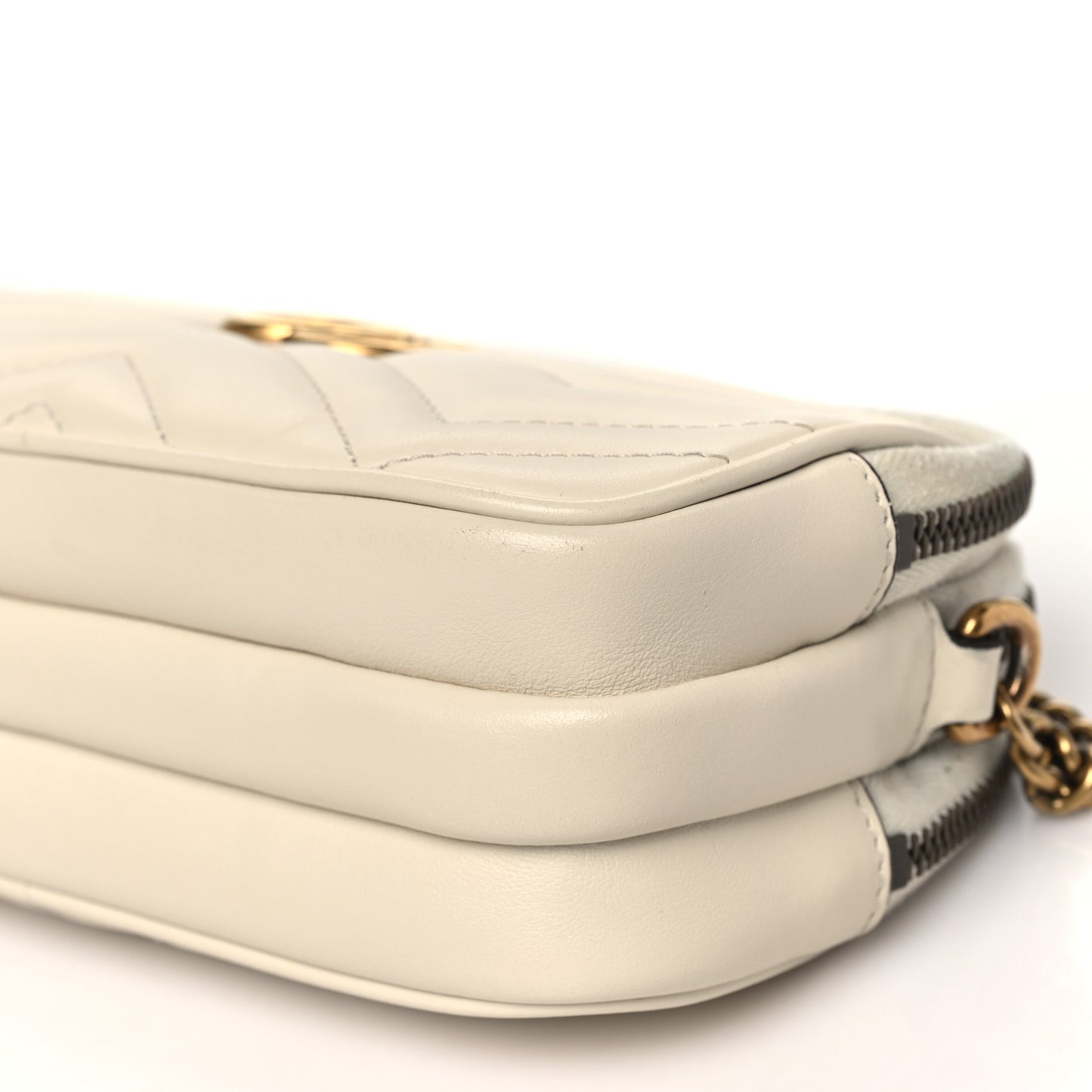 Calfskin Matelasse Mini GG Marmont Chain Crossbody Bag Mystic White