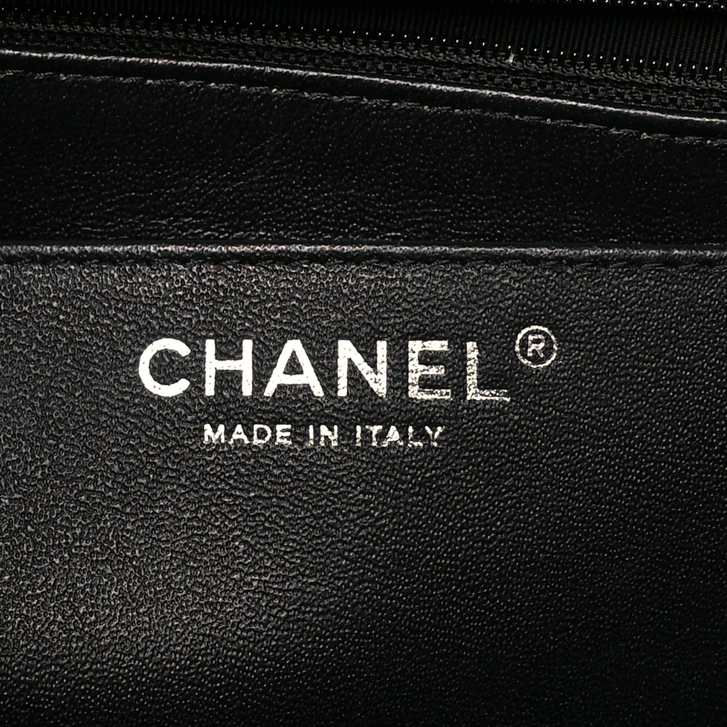 Caviar Quilted Maxi Single Flap Black