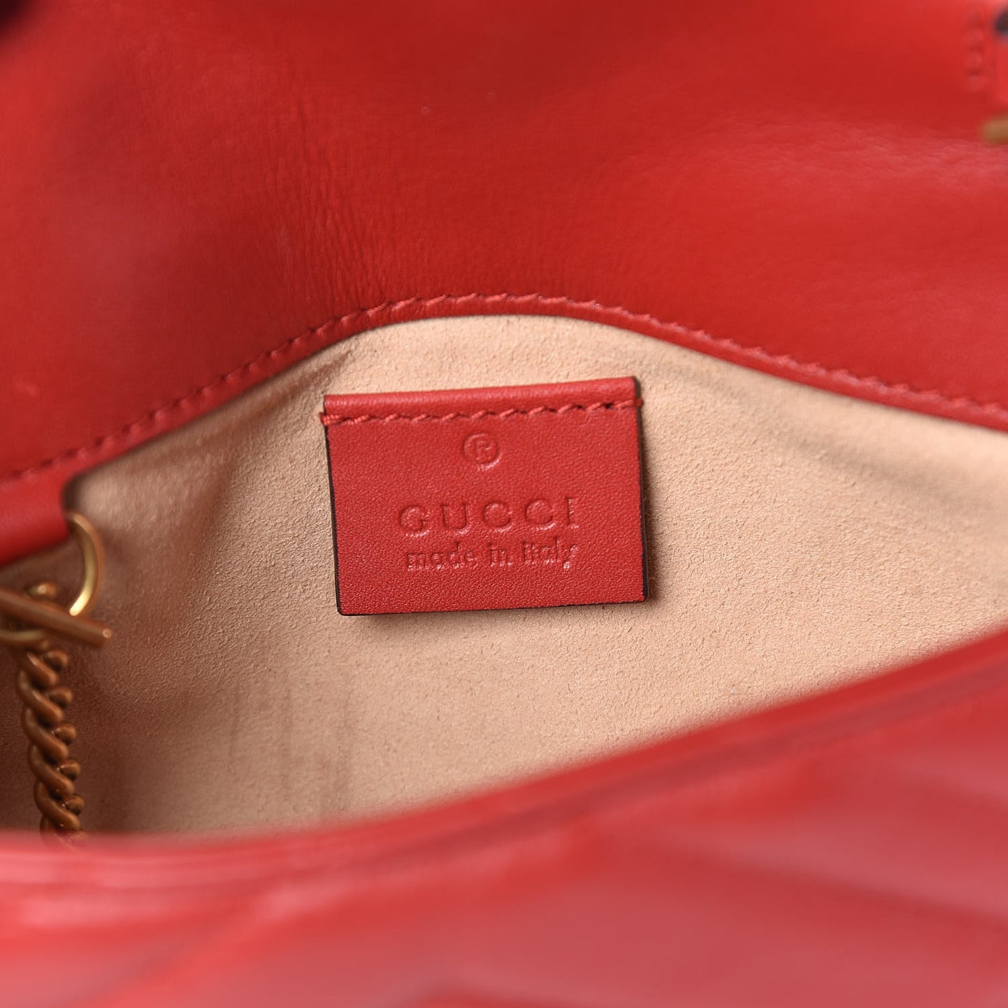 Calfskin Matelasse Super Mini GG Marmont Shoulder Bag Hibiscus Red