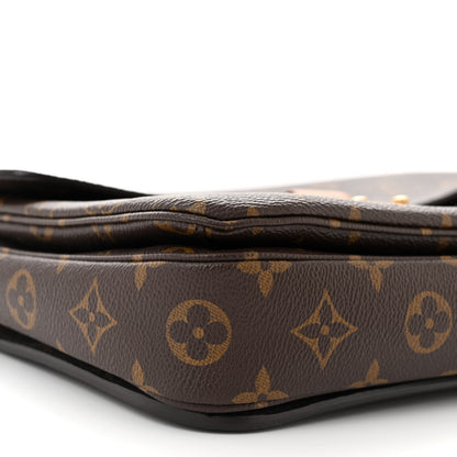 Louis Vuitton Monogram Pochette Metis 9 of 11