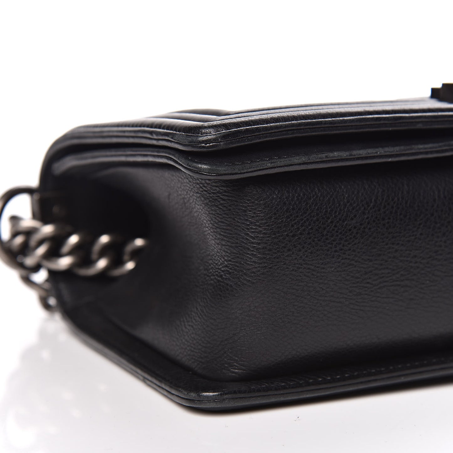 Calfskin Quilted Medium Boy Flap Black