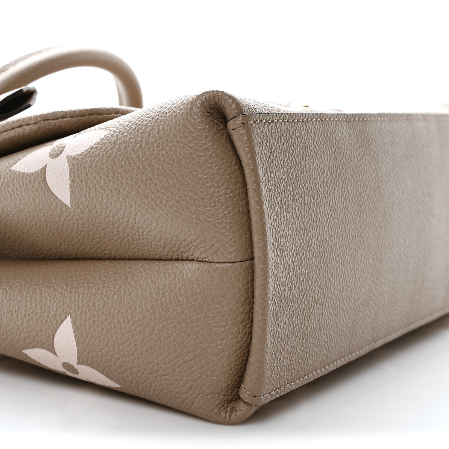 Louis Vuitton Empreinte Monogram Giant Madeleine MM Dove Grey Beige 8 of 10