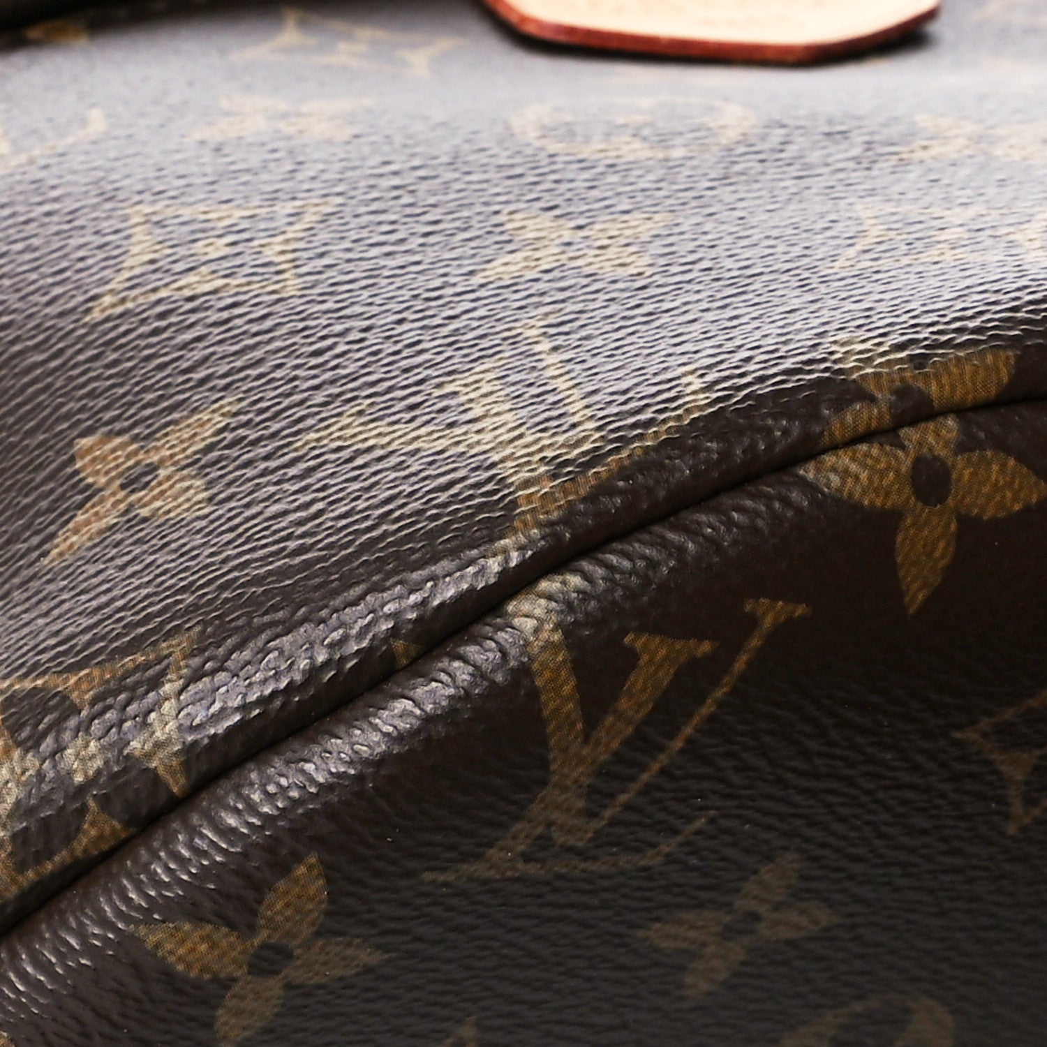 Louis Vuitton Monogram Bumbag 9 of 9