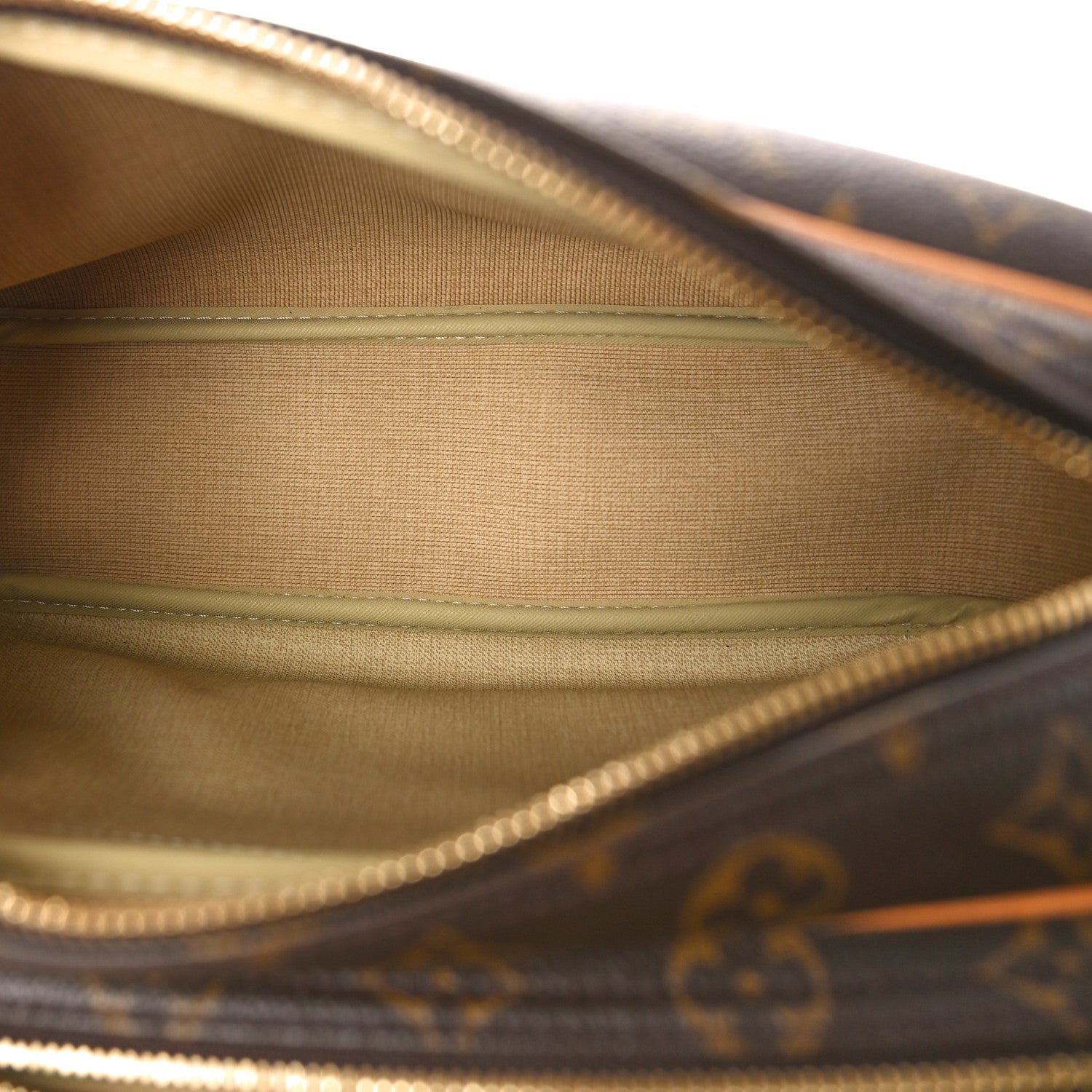 Louis Vuitton Monogram Reporter PM 5 of 9