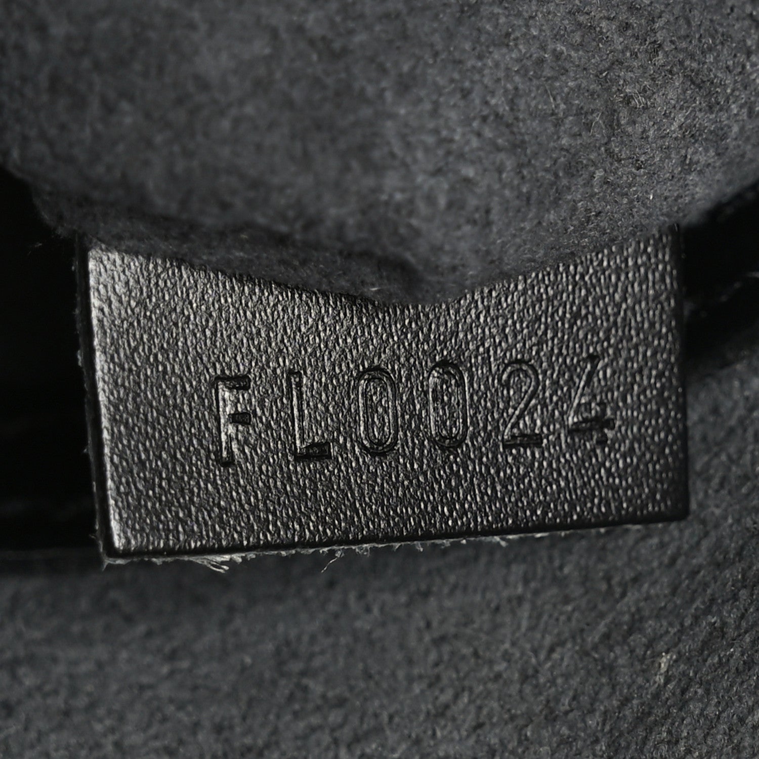 Louis Vuitton Epi Alma MM Black 6 of 11