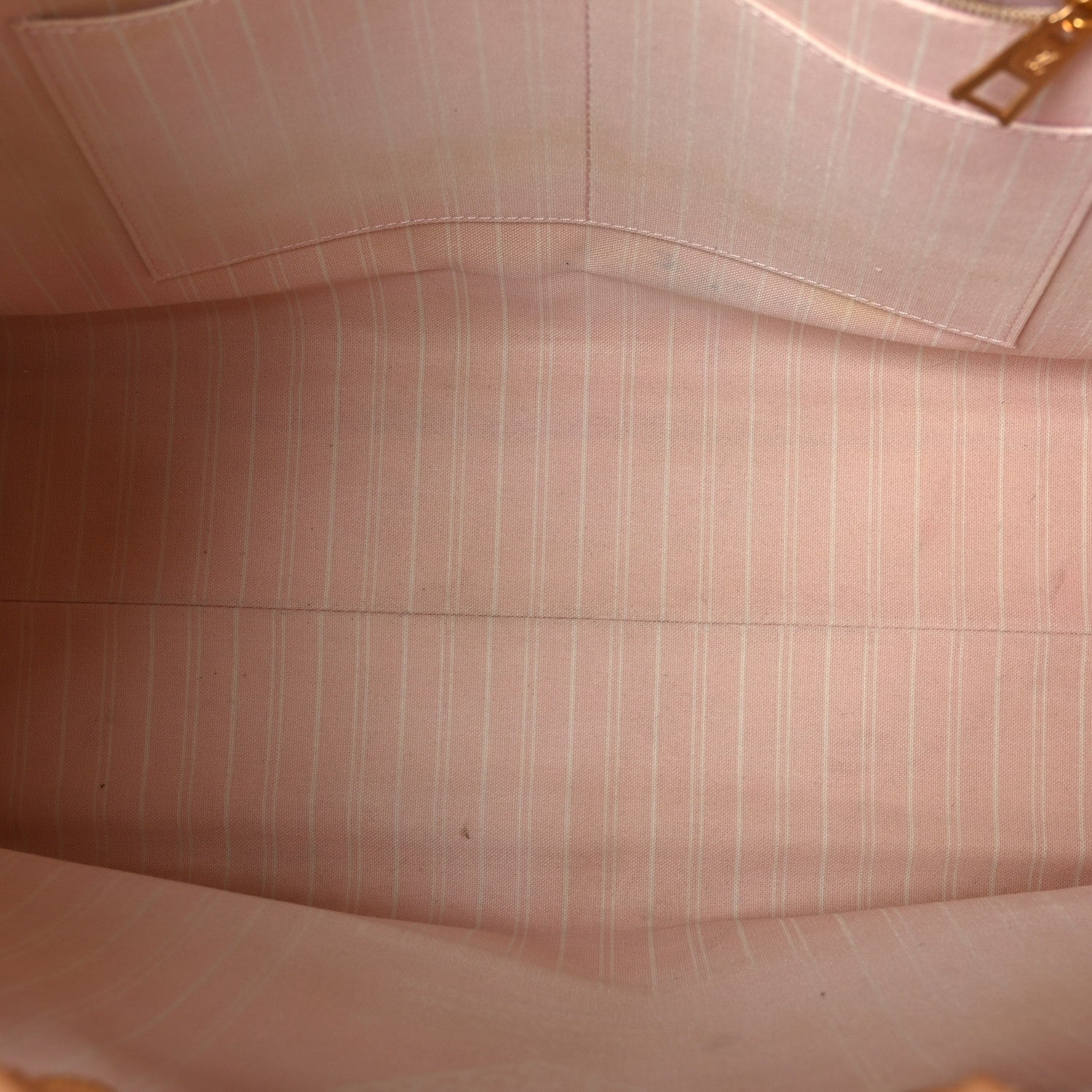 Louis Vuitton Monogram Giant By The Pool Onthego GM Light Pink 5 of 10