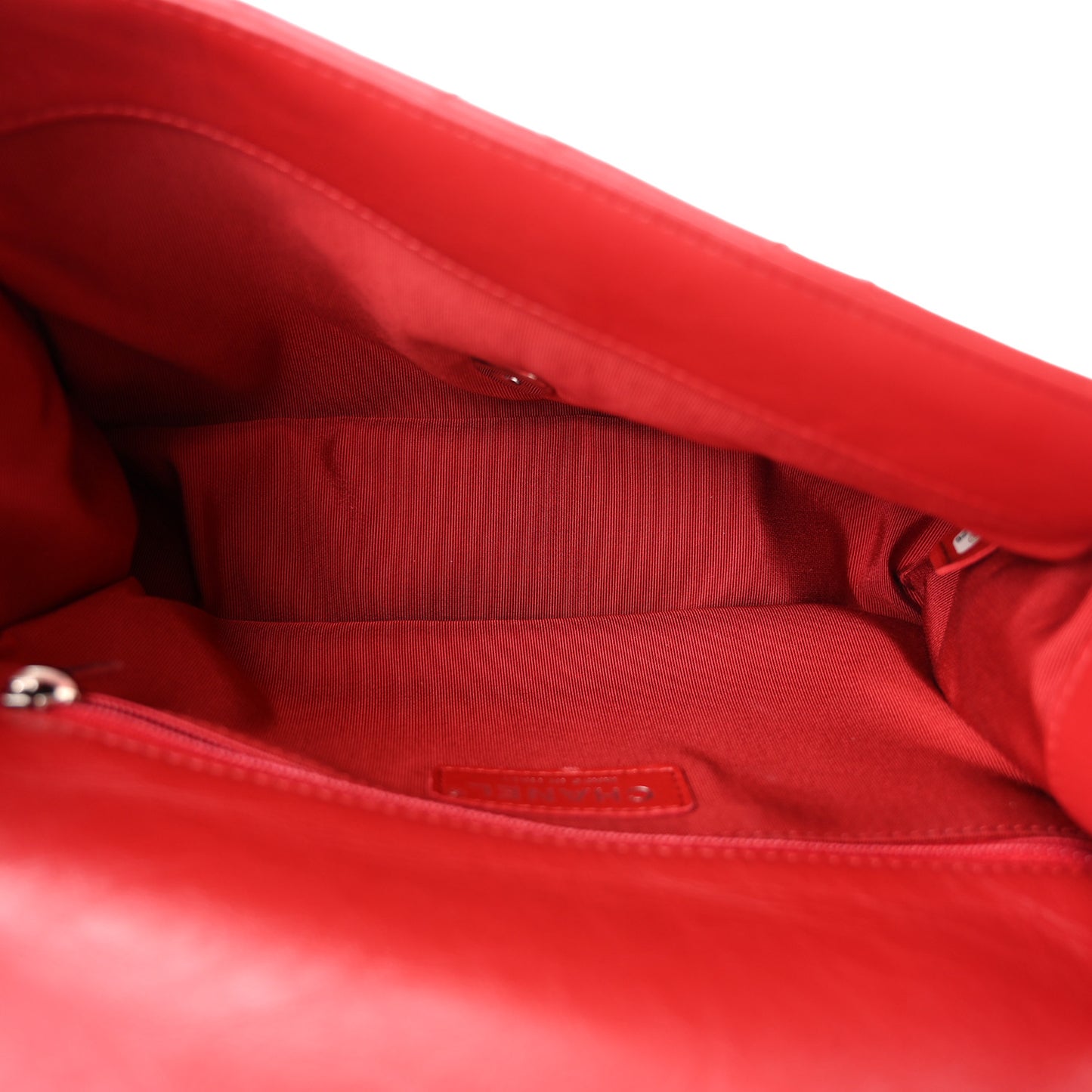 Crumpled Calfskin Medium Chain All Over Flap Red