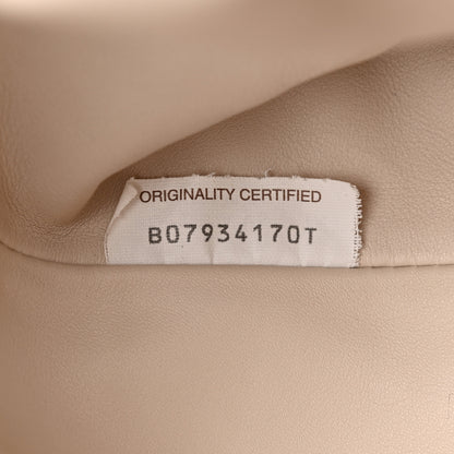 Bottega Veneta Smooth Butter Calf The Pouch Oversized Clutch Plaster 7 of 10