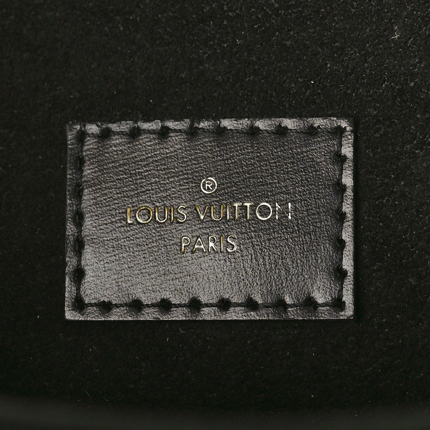 Reverse Monogram Pochette Metis