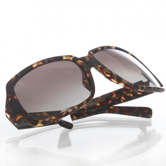 Tortoise Obsession Carre Landscape Sunglasses