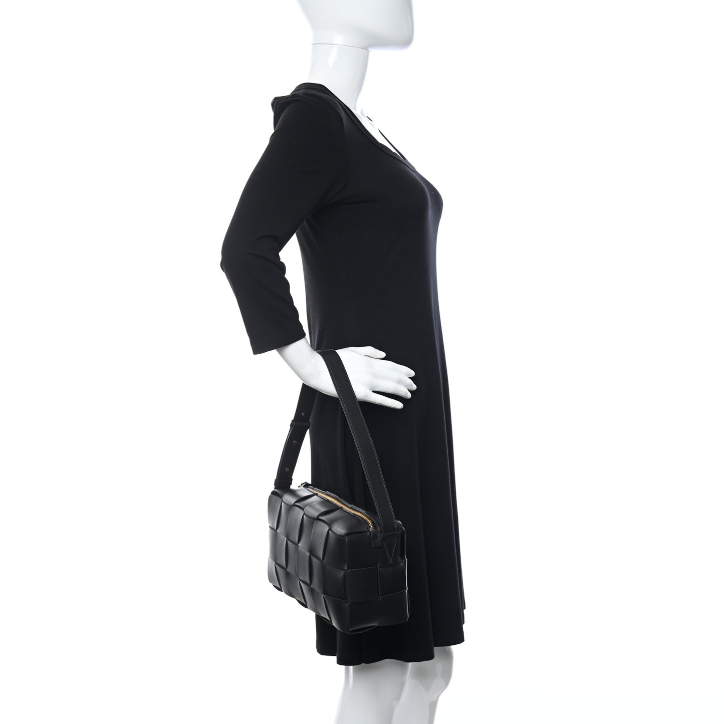 Lambskin Maxi Intrecciato Brick Cassette Bag Black