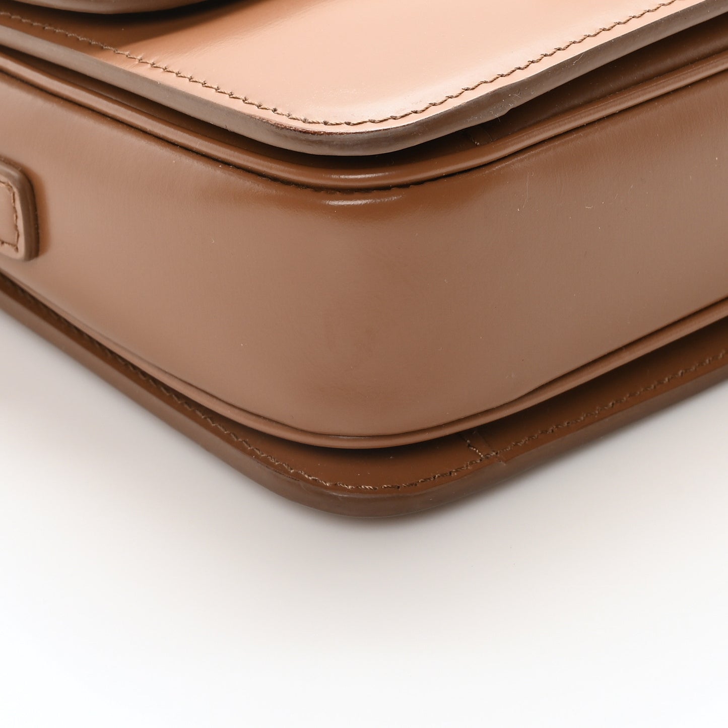 Shiny Calfskin Teen Triomphe Bronze