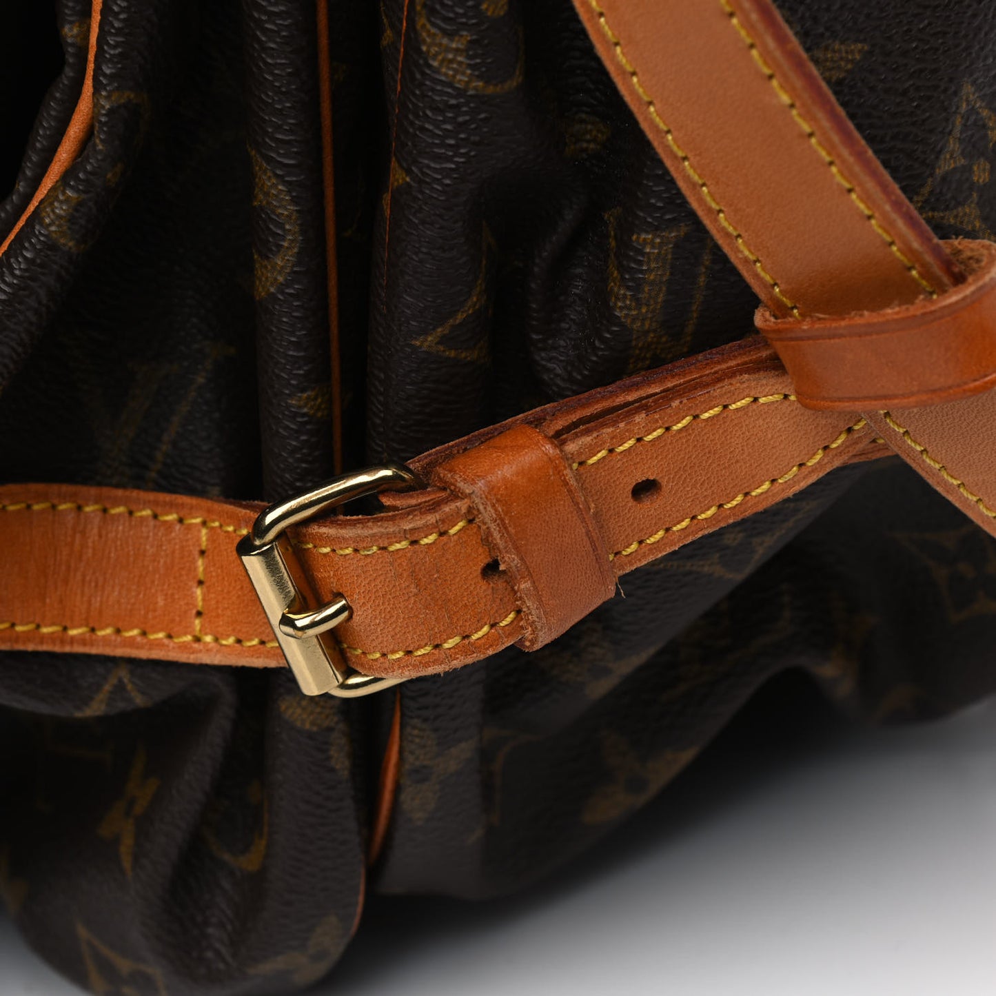 Monogram Saumur 35