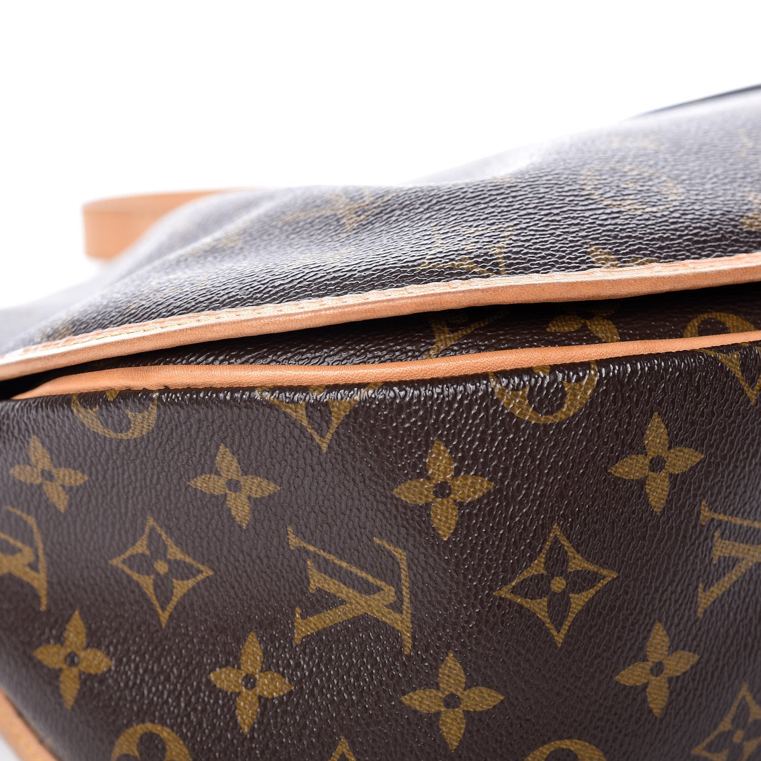 Louis Vuitton Monogram Menilmontant MM 9 of 15