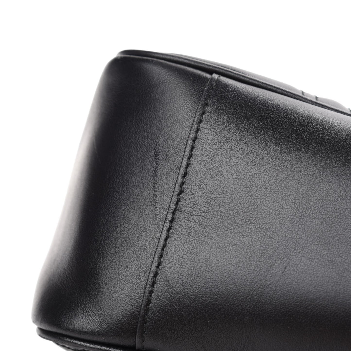 Calfskin Matelasse Large GG Marmont Shoulder Bag Black