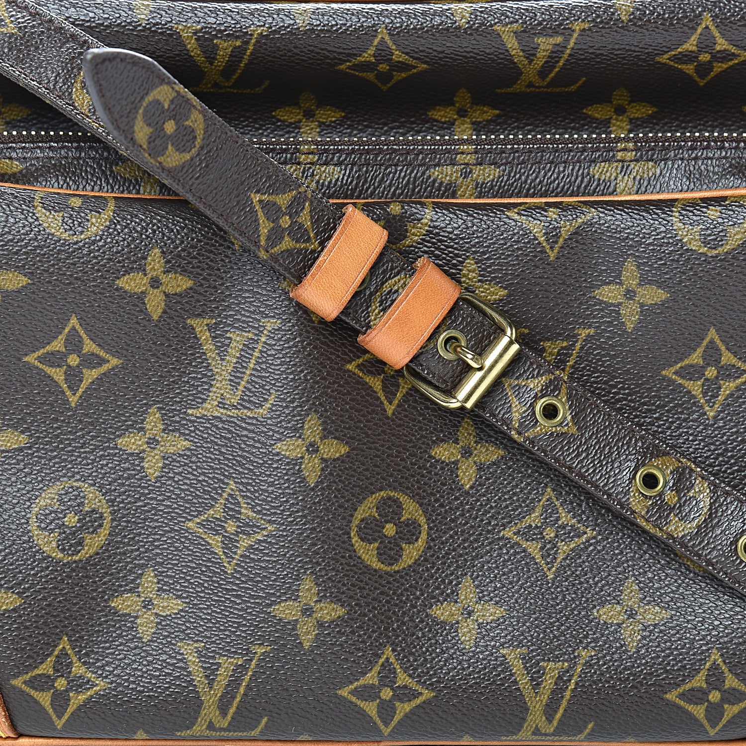 Louis Vuitton Monogram Nil 28 8 of 13