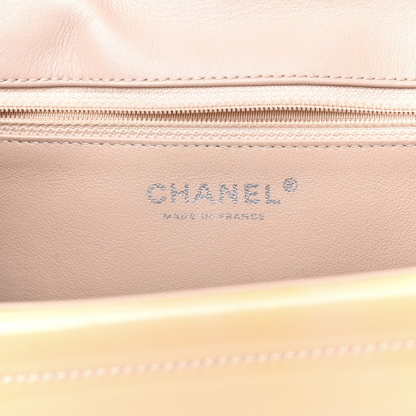 Patent Horizontal Quilted Jumbo Single Flap Pink