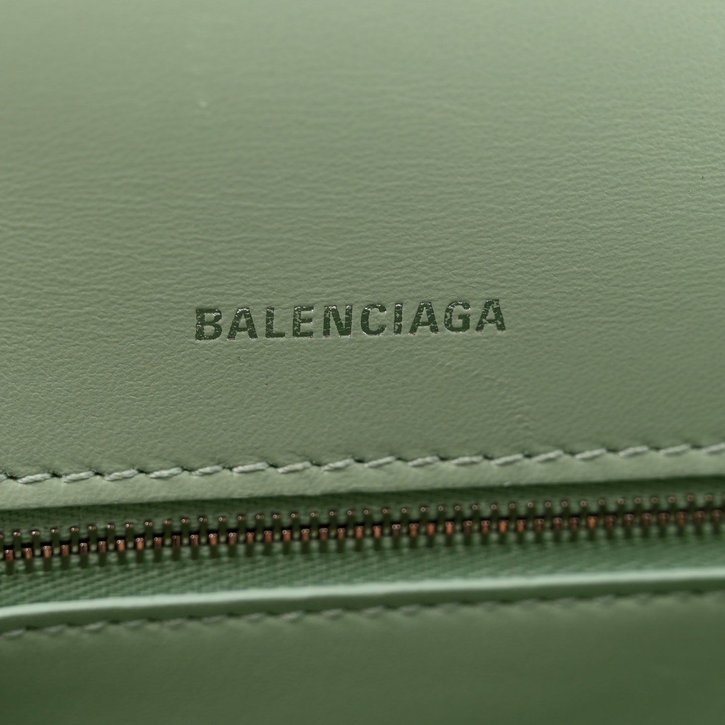 Shiny Box Calfskin Small Hourglass Top Handle Bag Light Green