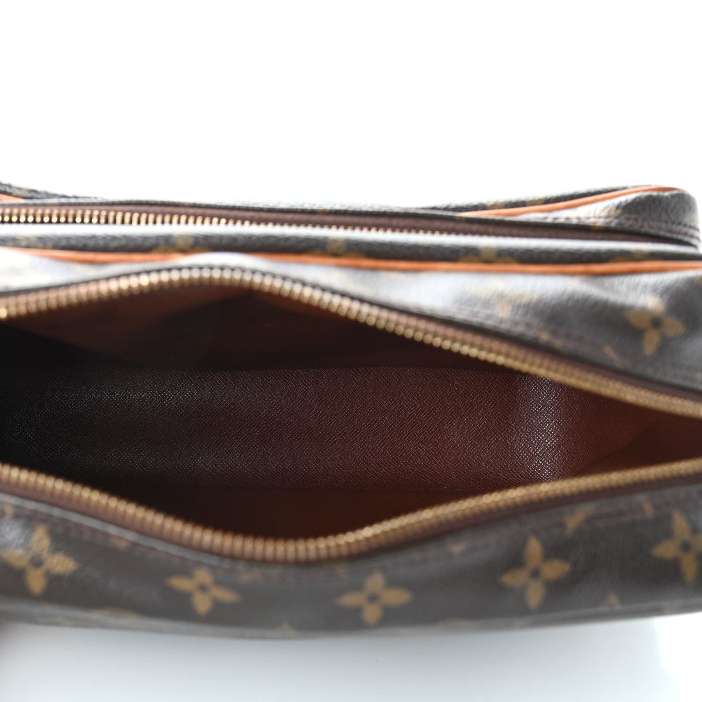 Monogram Nil 28