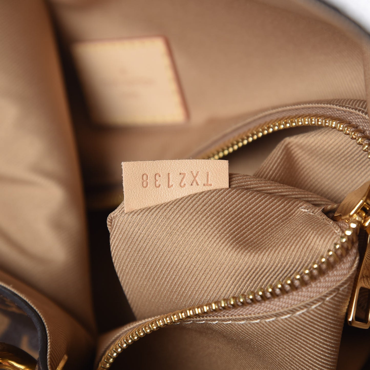 Monogram Graceful MM