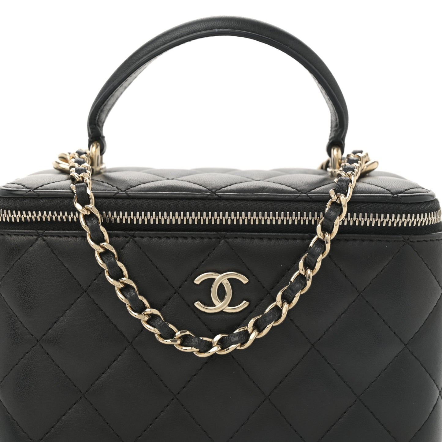 Lambskin Quilted Small Top Handle Vanity Case With Chain Black