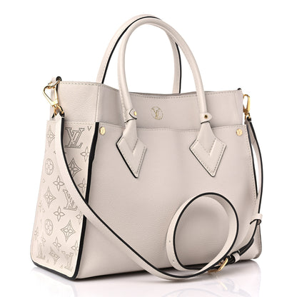 Louis Vuitton Mahina On My Side Greige 4 of 9