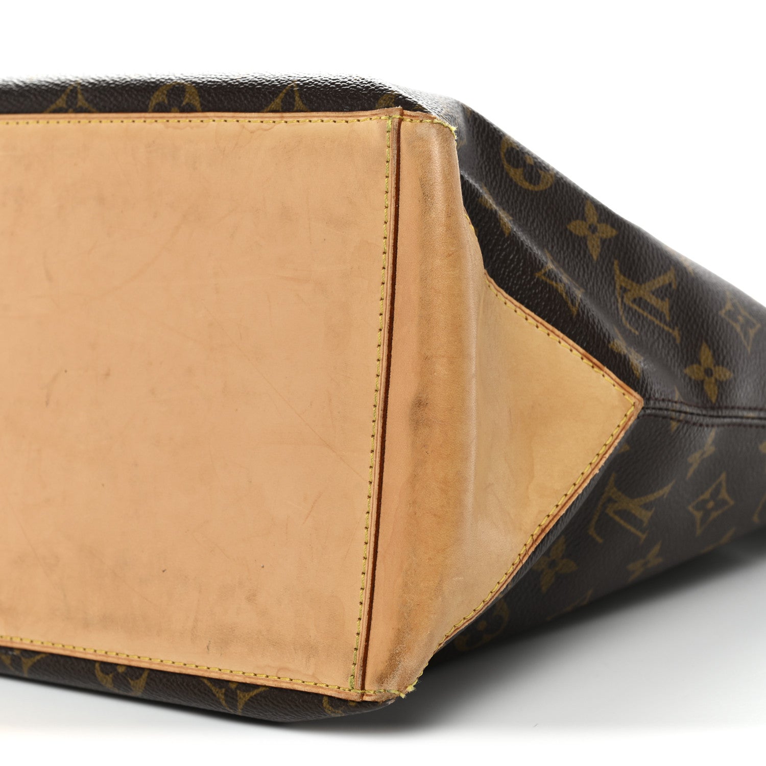 Louis Vuitton Monogram Cabas Mezzo 10 of 17