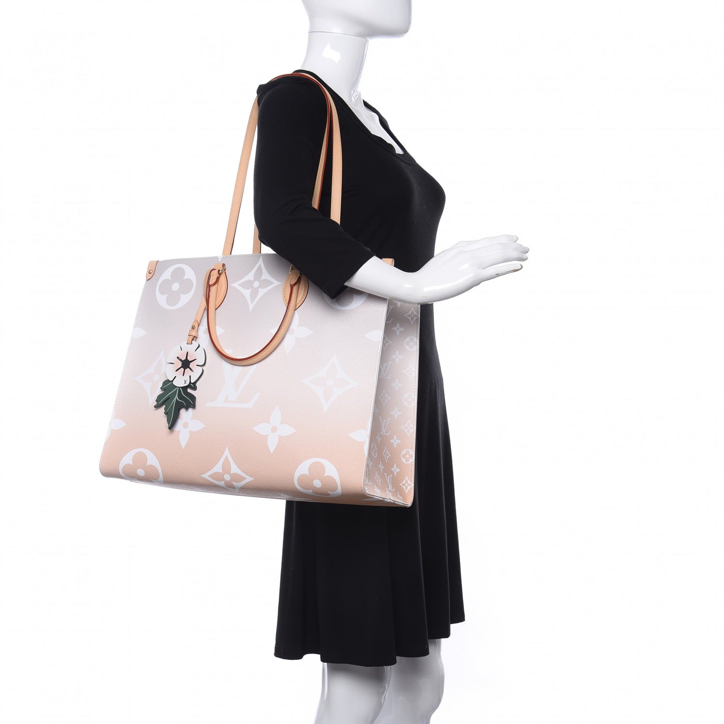 Monogram Giant By The Pool Onthego GM Brume