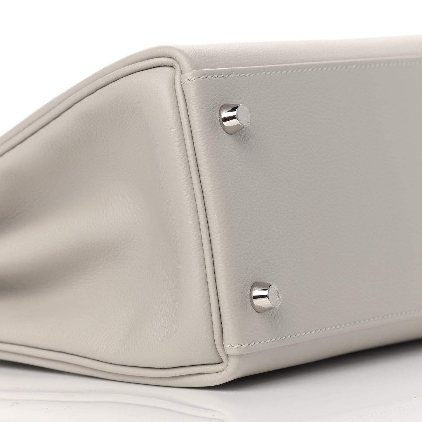 Evercolor Kelly Retourne 28 Gris Perle