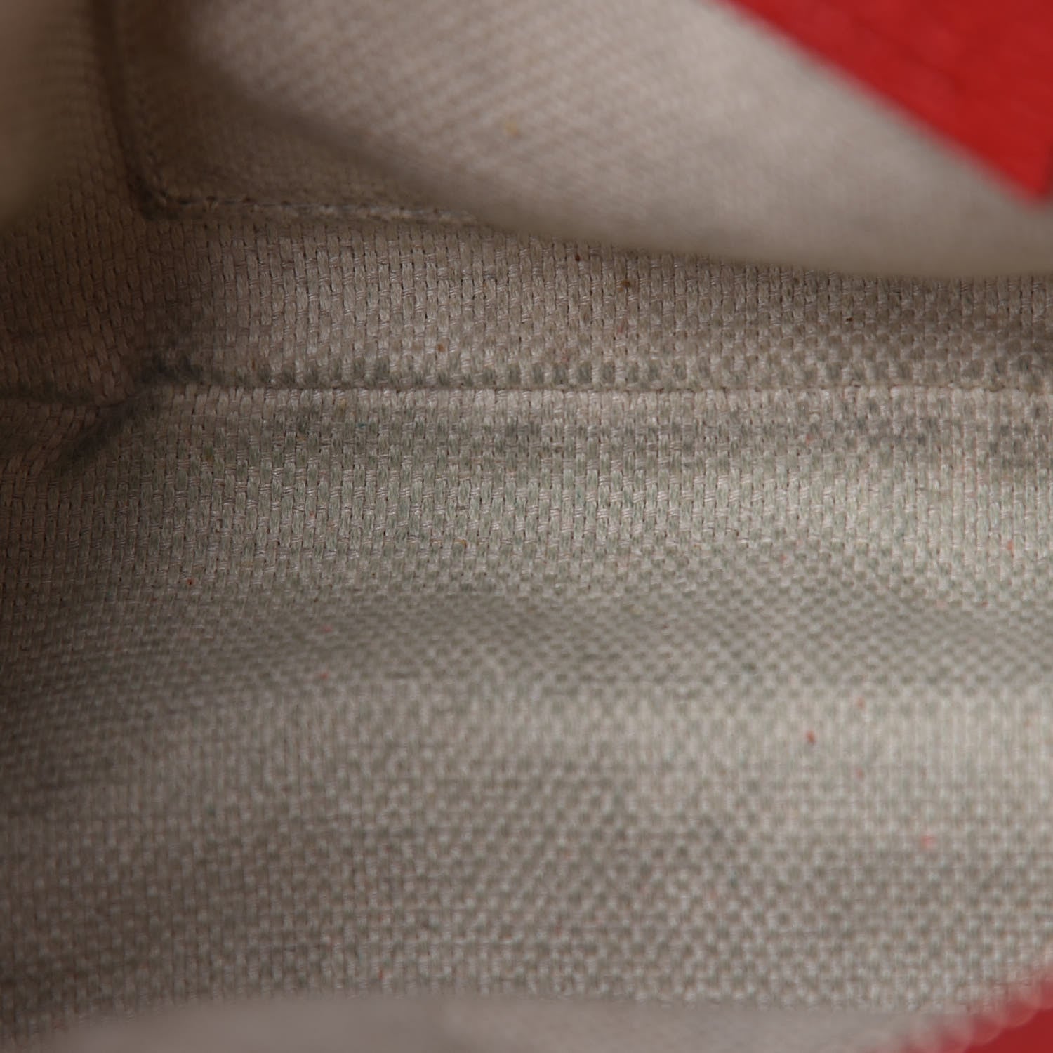 Gucci Pebbled Calfskin Small Soho Disco Bag Vibrant Red 9 of 16